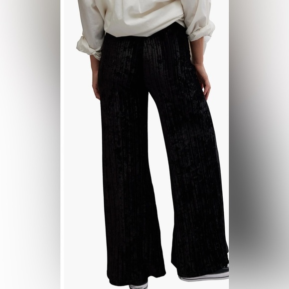 Free People Black Velvet Wide-Leg Pants size L - Picture 2 of 5